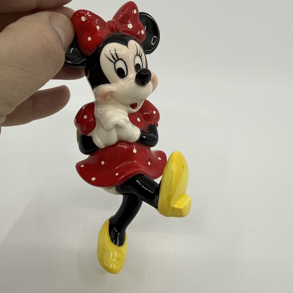 Vtg Disney Minnie Mouse Ceramic Wall Hook Decor Collectible Art 5.25" Japan